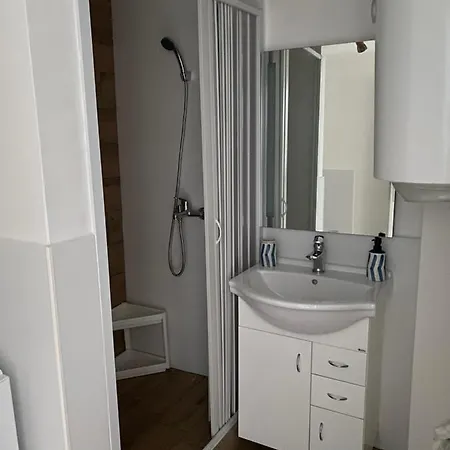Domcek * Nové Mesto nad Váhom